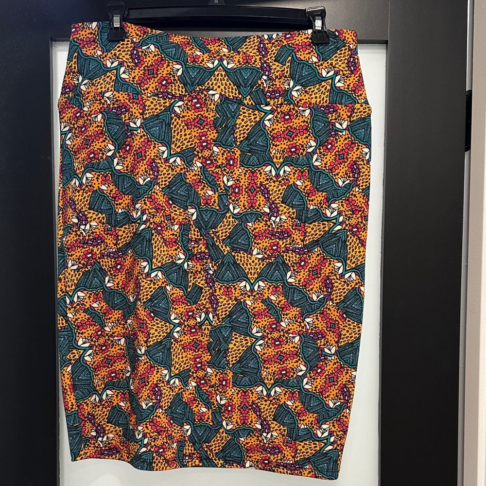 LulaRoe Printed Pencil Skirt in Teal, Mustard & Pink